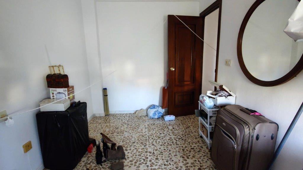 IMG_20231113_160626309 M2132-Turre Property with commercial space and roof terrace