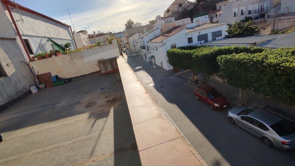 IMG_20231113_161249161_HDR M2132-Turre Property with commercial space and roof terrace