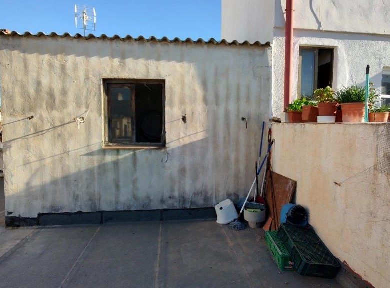 M2132-Turre Property with commercial space and roof terrace