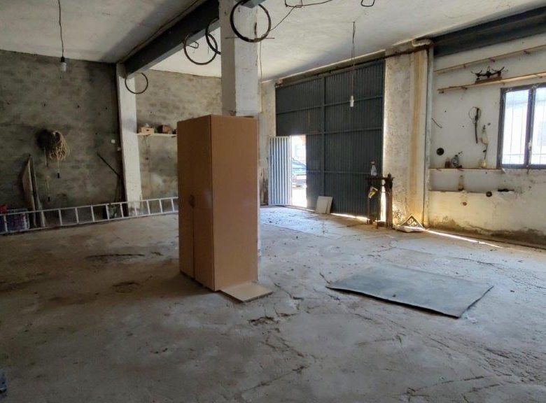 M2132-Turre Property with commercial space and roof terrace