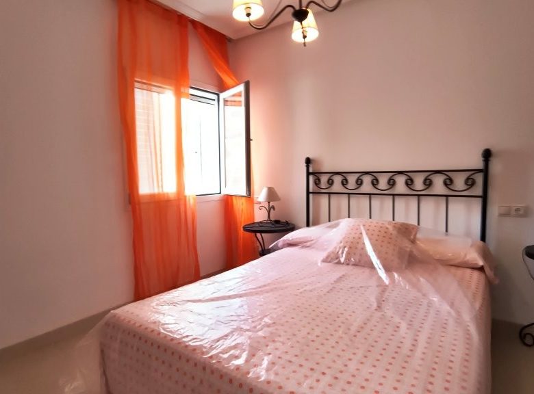 M2164 Mojacar Modern apartment close to the beach.