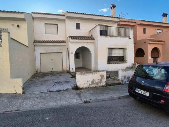 M2168 Turre Large 3 bedroom house