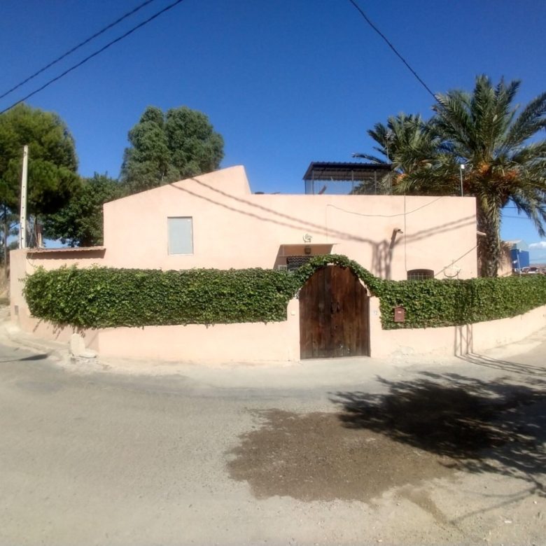 M1171 Cortijo with separate ruin on 2000m2