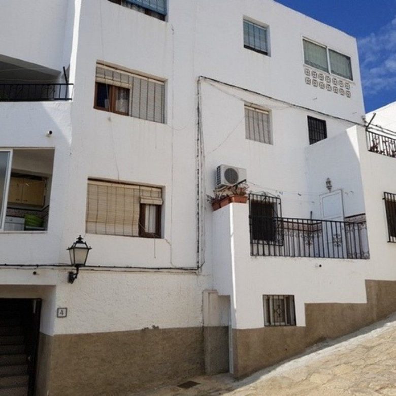 M2100 Mojacar Pueblo 2 bed apartment with underbuild
