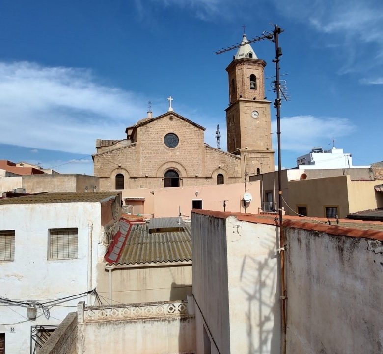 M2102 Huge property in Turre