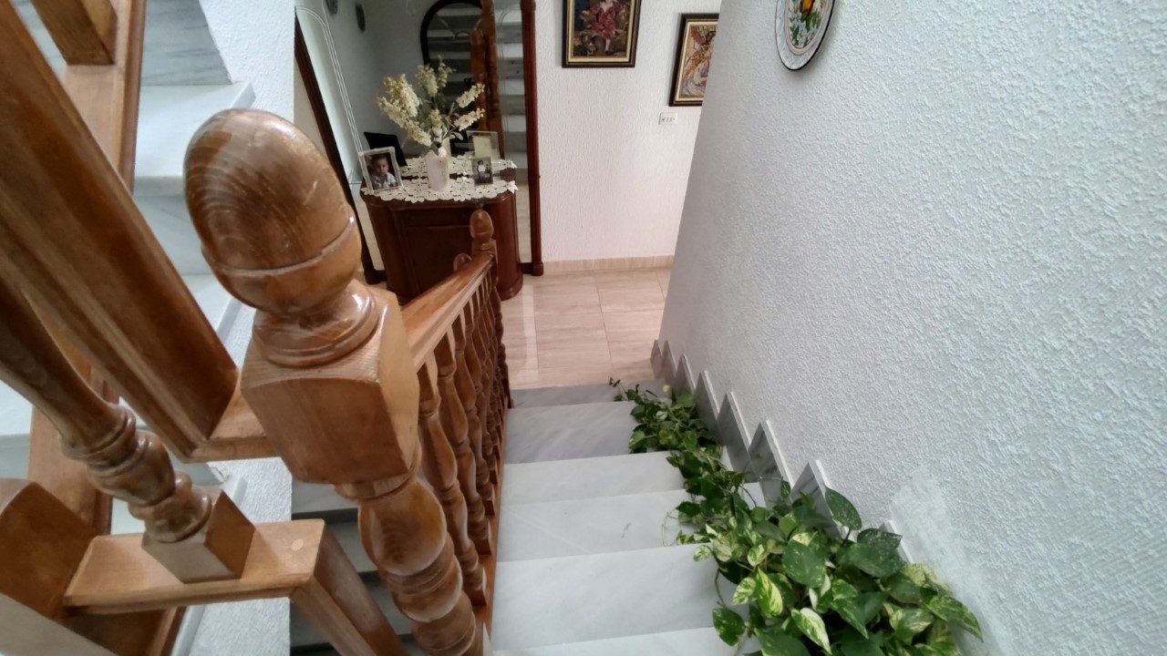 M2102-10 Turre M2102 Huge property in Turre