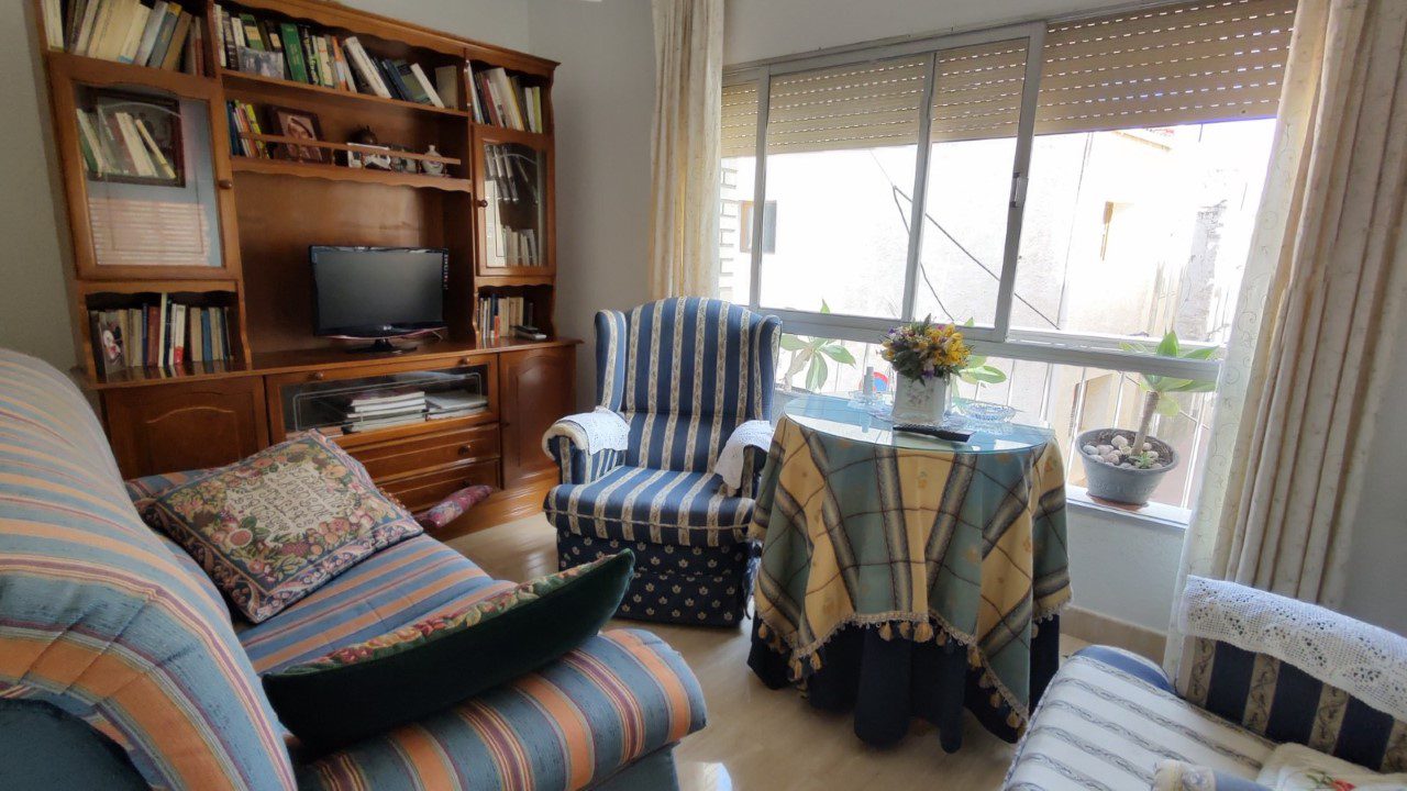 M2102-16 Turre M2102 Huge property in Turre