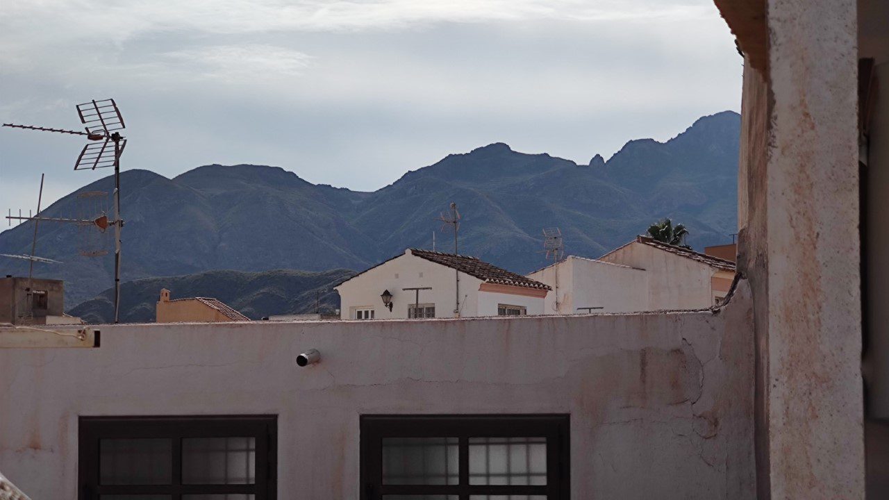 M2102-2 Turre M2102 Huge property in Turre