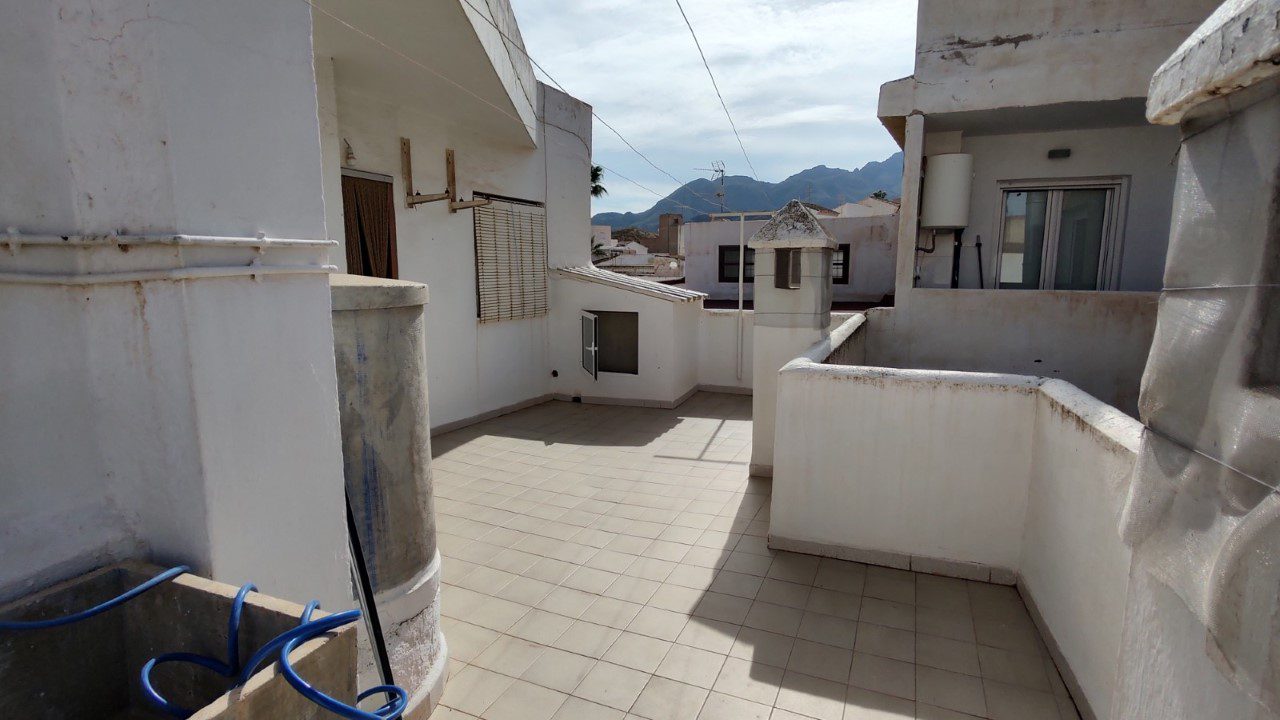 M2102-3 Turre M2102 Huge property in Turre