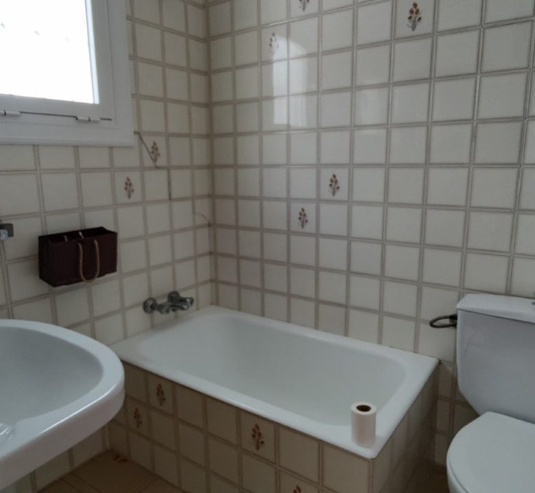 M2102 Huge property in Turre