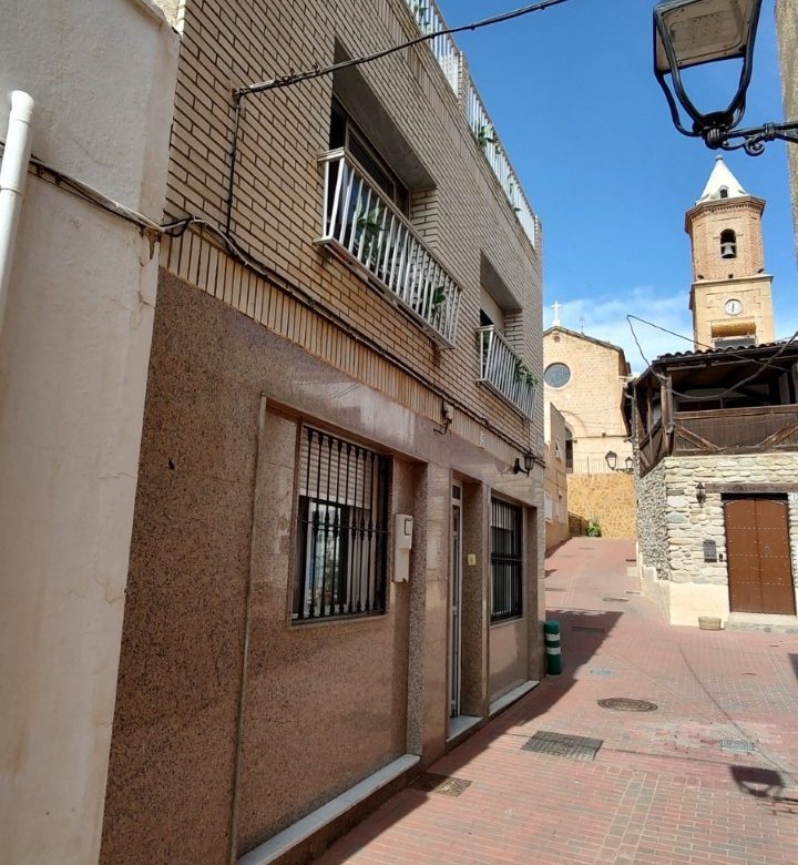 M2102 Huge property in Turre