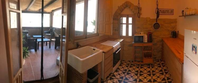M2104 Charming stone house in Turre