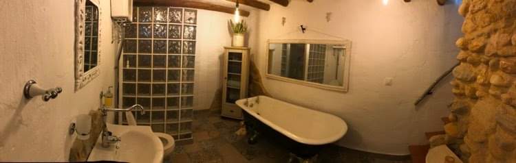 M2104 Charming stone house in Turre