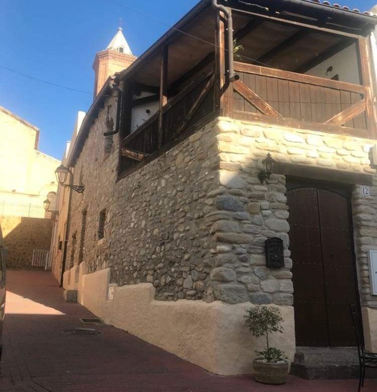M2104 Charming stone house in Turre
