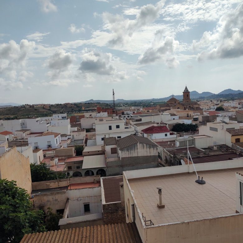 M2123 Huge townhouse in Turre