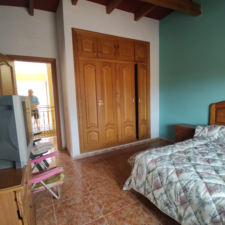M2123 Huge townhouse in Turre