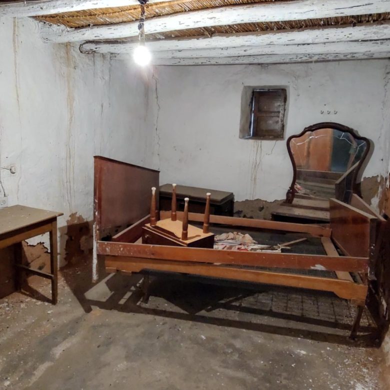 M2134-Cortijo for renovation close to Macenas