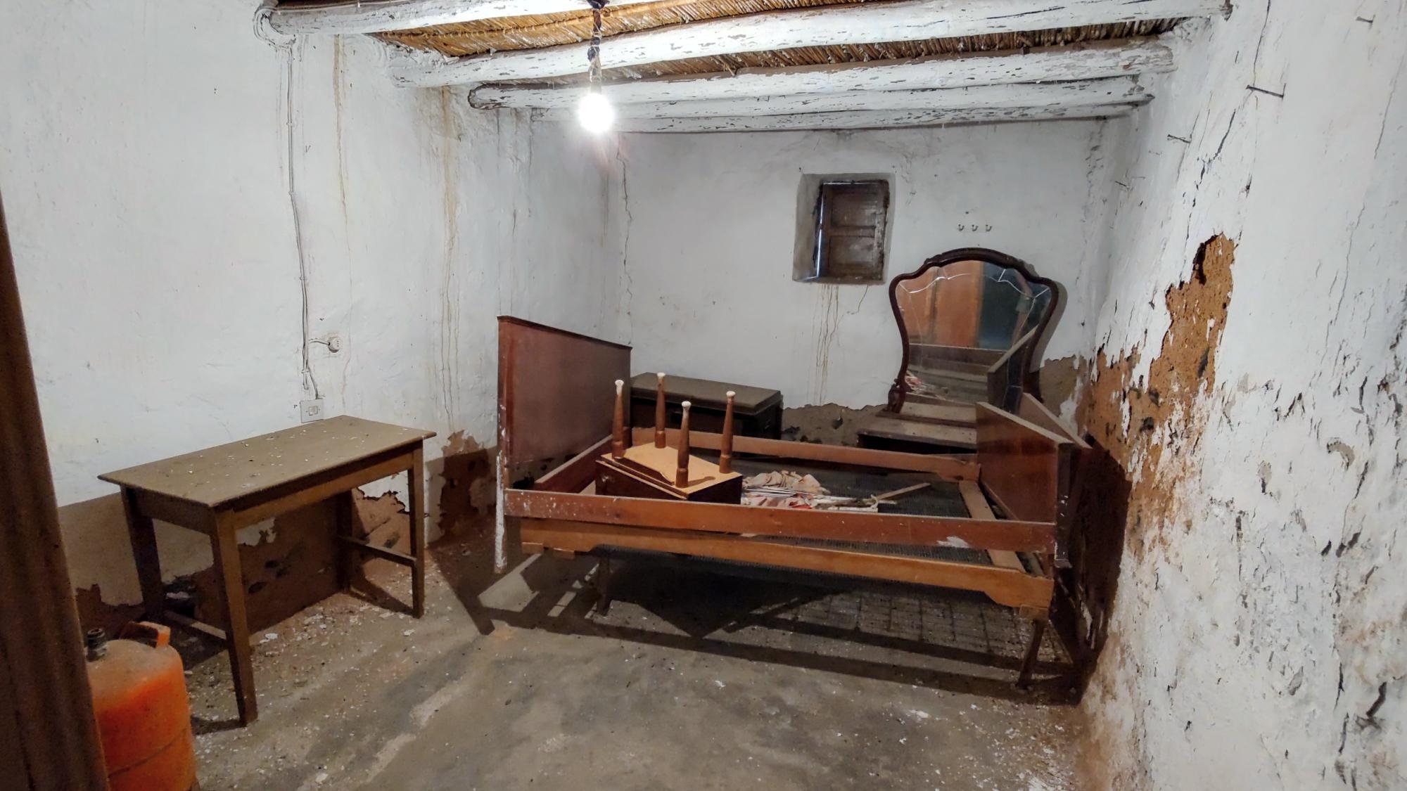 M2135-4 M2134-Cortijo for renovation close to Macenas