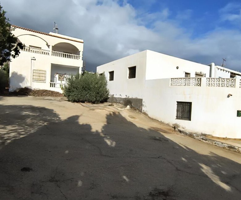 M2161 Two front line villas in Mojacar