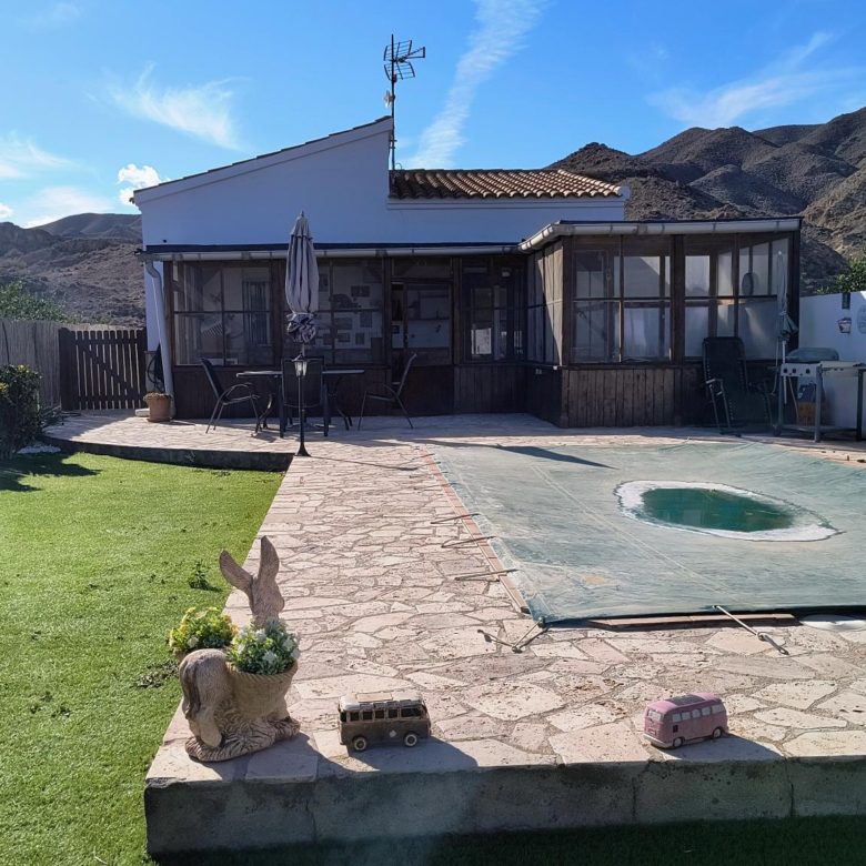 M2169 Cuevas de Almanzora – Immaculately presented cortijo