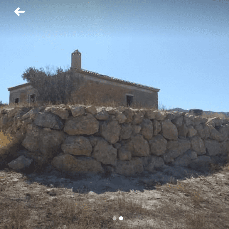 MC1065  Alfaix Villa in need of finishing