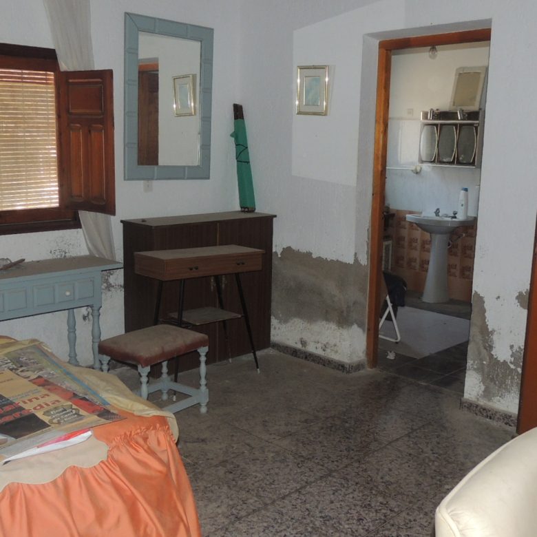 MC579  Turre Cortijo with outbuildings