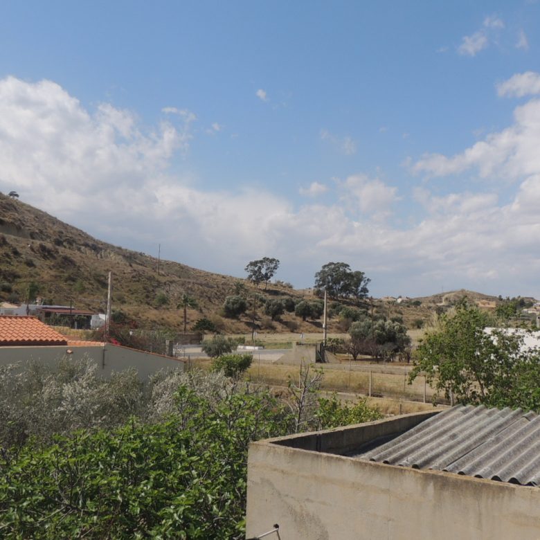 MC579  Turre Cortijo with outbuildings
