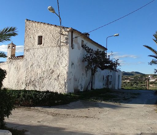 ML958 Alfaix Village house in need of complete renovation