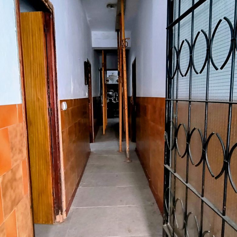 m2181-Detached village house for renovation in Turre.
