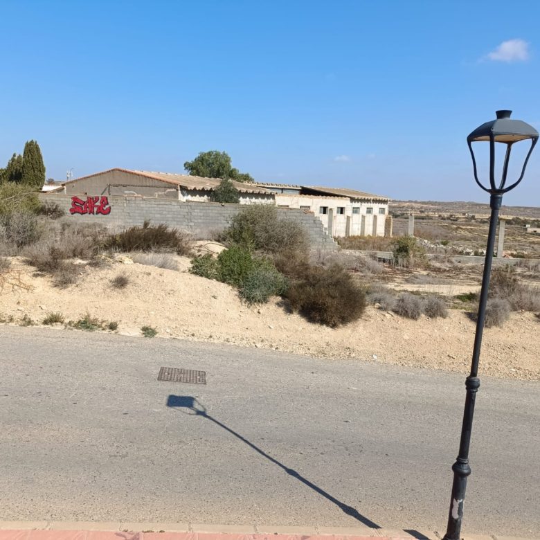 m2184-Cortijo on over 26,000m2.