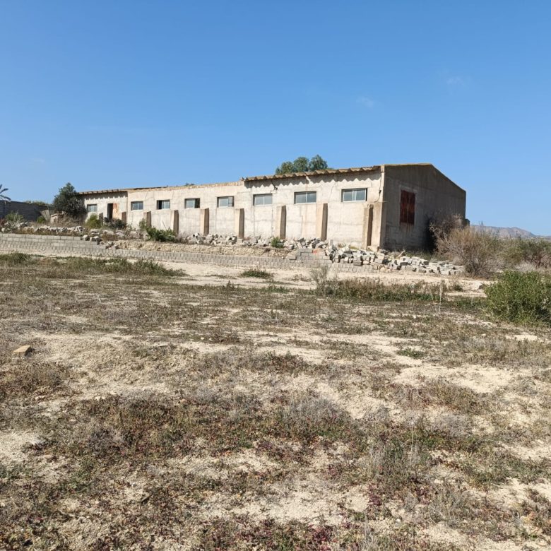 m2184-Cortijo on over 26,000m2.