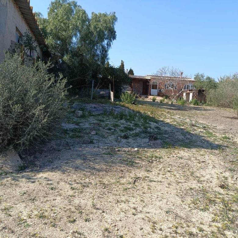 m2184-Cortijo on over 26,000m2.