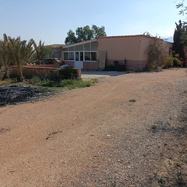 m2184-Cortijo on over 26,000m2.