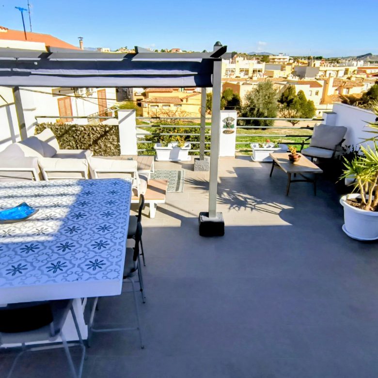 m2191-Modern townhouse in Turre with multiple terraces..