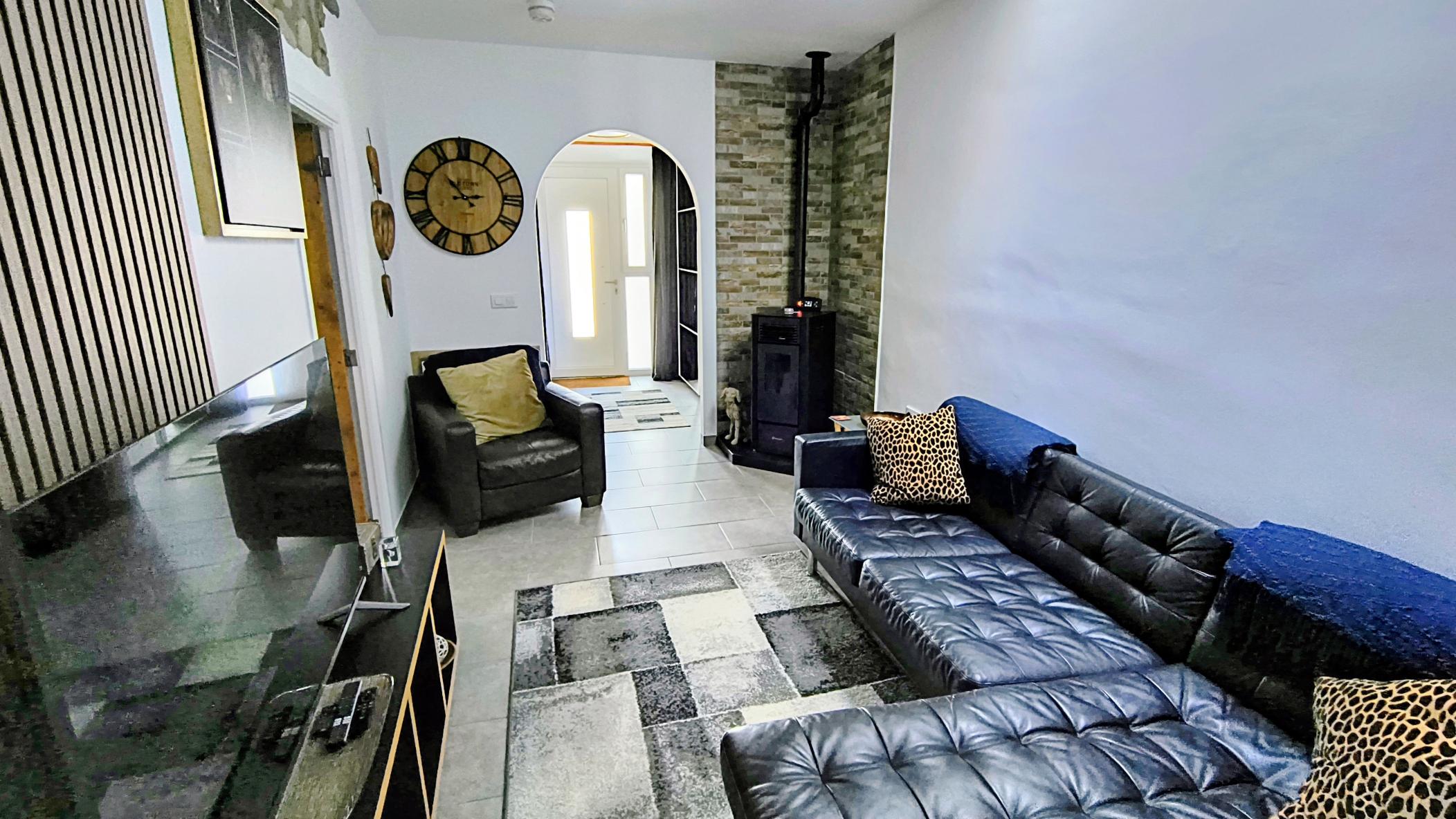 IMG_20260123_145504861_HDR_AE~2 m2191-Modern townhouse in Turre with multiple terraces..