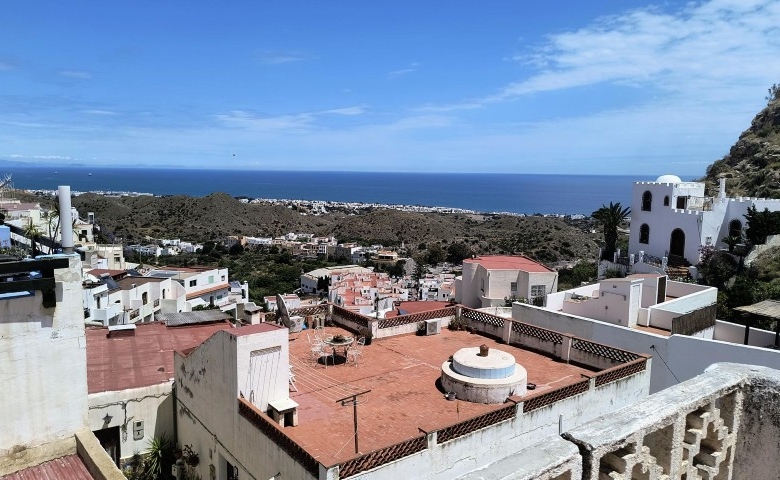 m2197a-Large apartment with huge roof terrace.