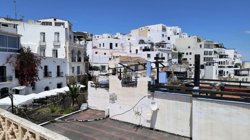 m2197a-Large apartment with huge roof terrace.
