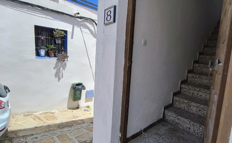 m2197a-Large apartment with huge roof terrace.
