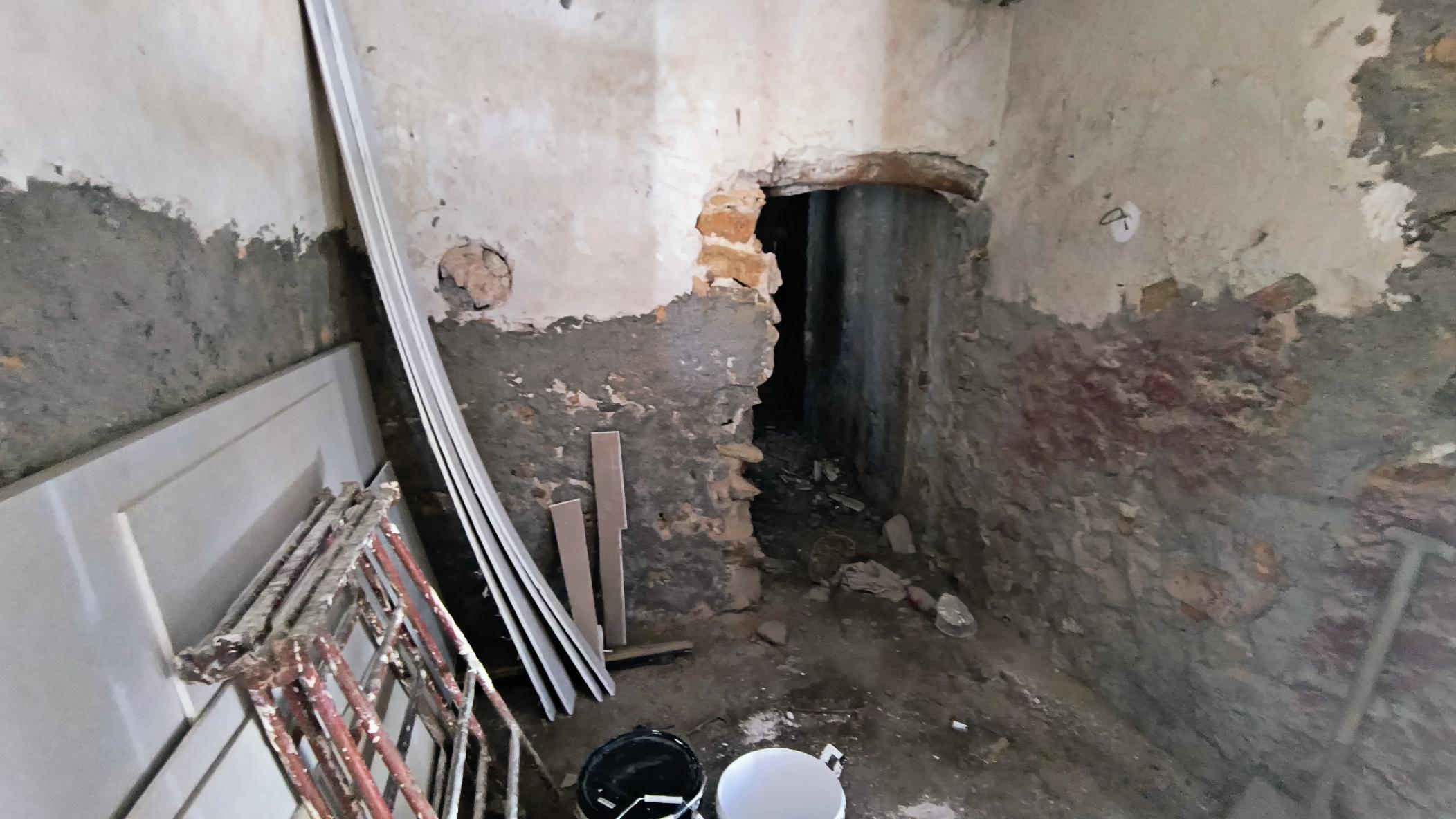 image m2197b-Property needing complete reform in Mojacar Pueblo