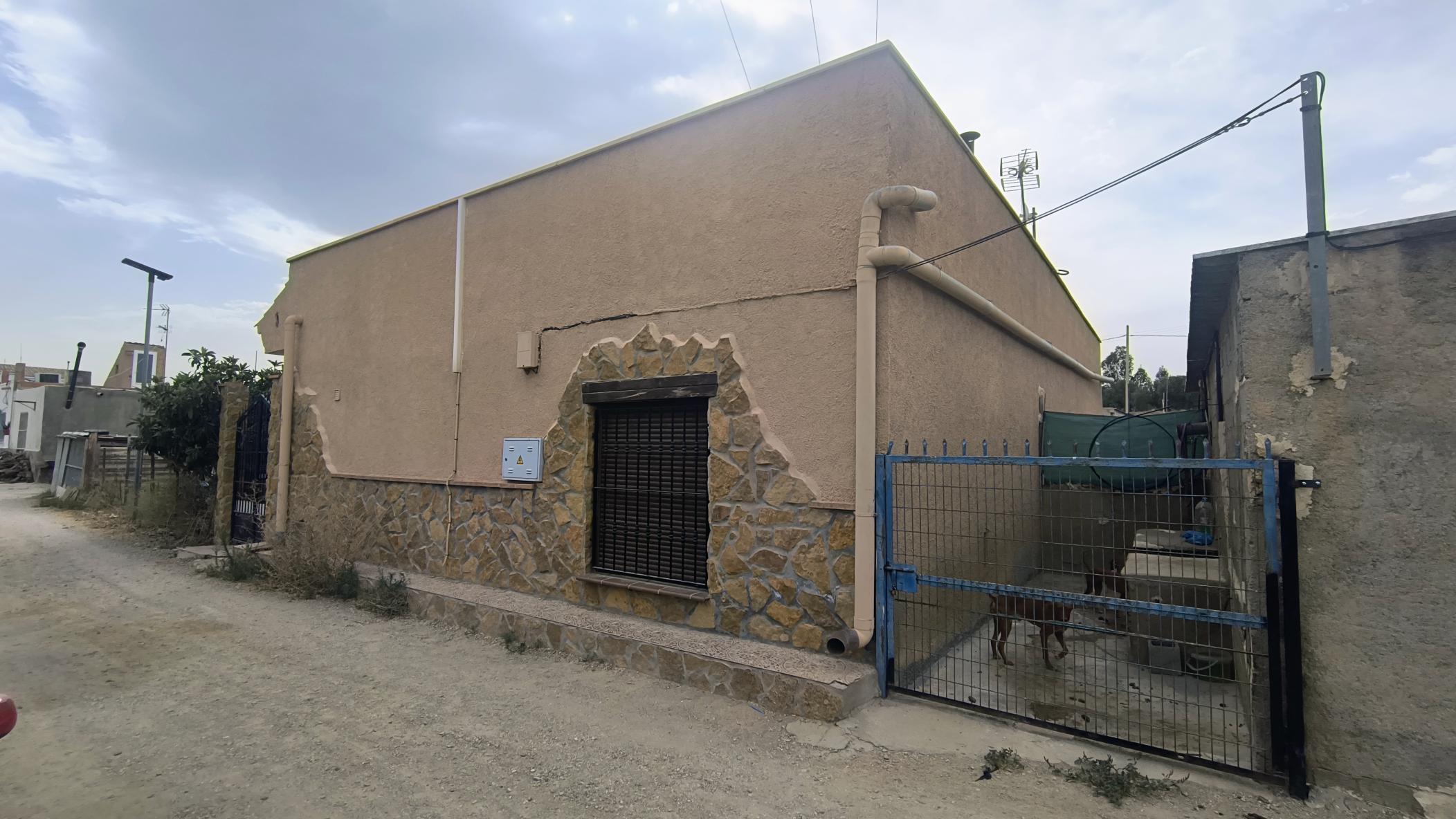 IMG_20260717_180229299_AE m2202-Large two bedroom villa on the outskirts of Turre.