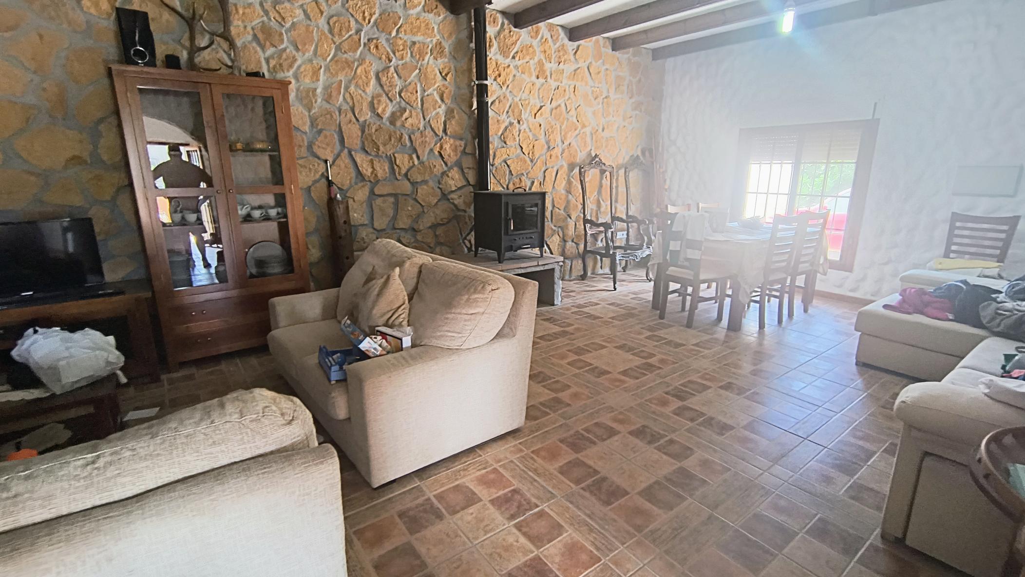 IMG_20260720_153955488_HDR_AE m2202-Large two bedroom villa on the outskirts of Turre.