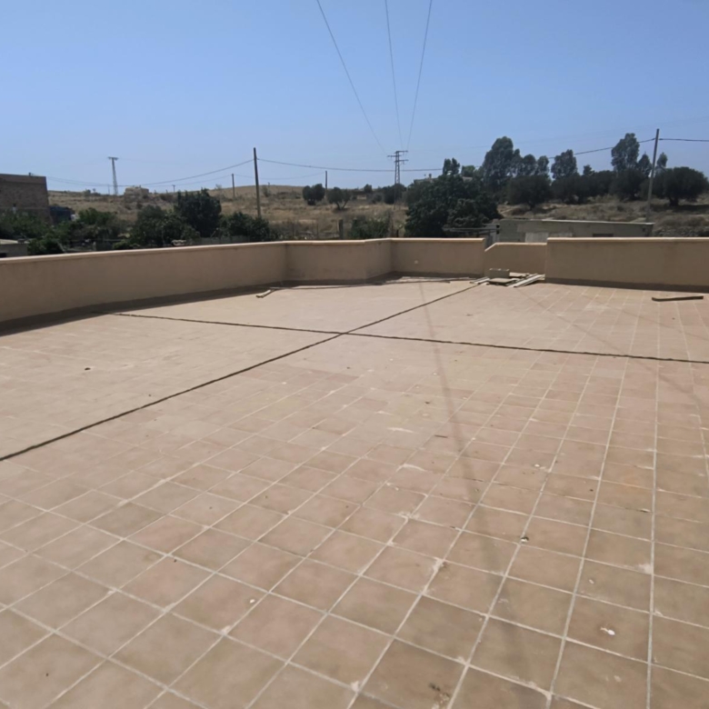 m2202-Large two bedroom villa on the outskirts of Turre.