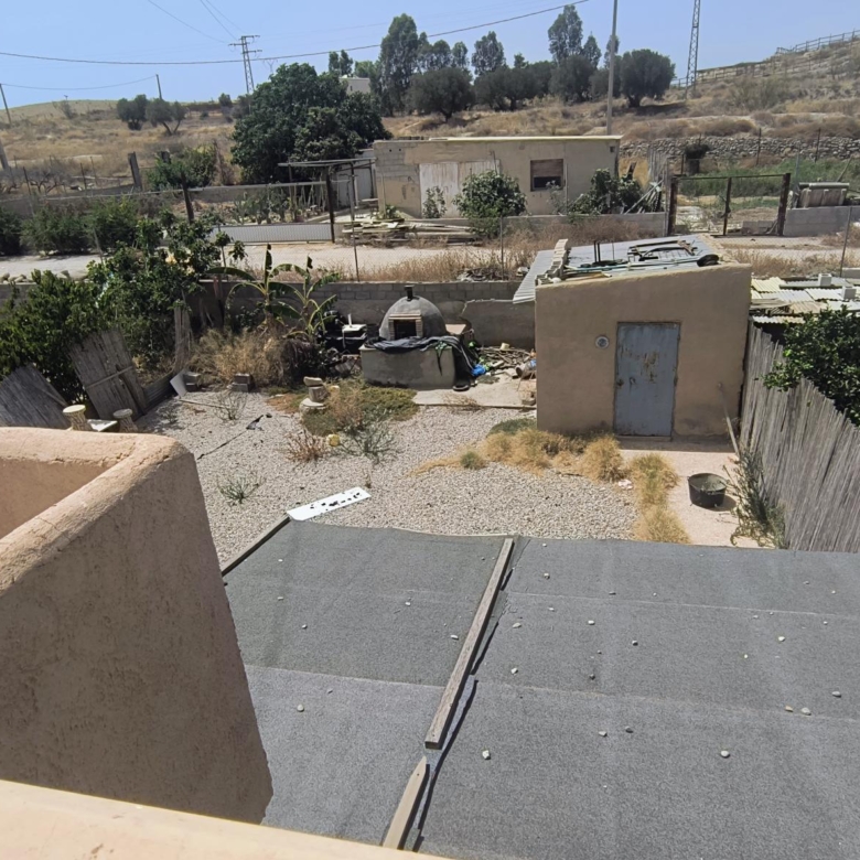 m2202-Large two bedroom villa on the outskirts of Turre.